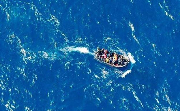 Al menos 50 muertos en dos pateras rumbo a Canarias