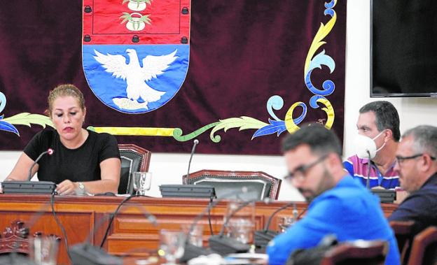 Arrecife salda 1,7 millones de euros en facturas, algunas de hasta hace un lustro