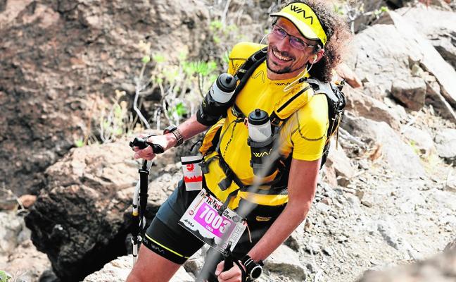 1.150 kilómetros en dos semanas, la nueva locura de Luca Papi en Gran Canaria