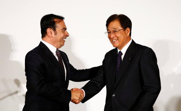 El presidente de Mitsubishi, el último alto cargo de la era Ghosn, renuncia tras 15 años
