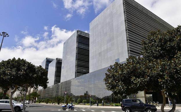 A juicio los dueños de un restaurante en Las Canteras por ofrecer caballitos de mar