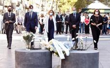 Barcelona recuerda en silencio a las víctimas del atentado yihadista de 2017