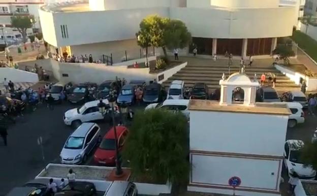 Abucheos a Pedro Sánchez en Huelva