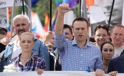 El líder opositor ruso Alexéi Navalni, en coma debido a un posible envenenamiento