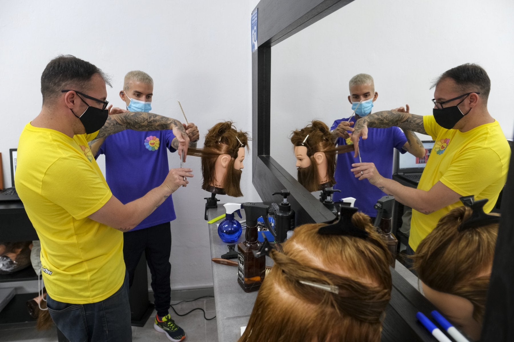 Curso para iniciarse en la barbería y en la solidaridad