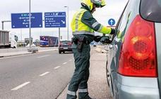 500 multas cada hora: las infracciones de tráfico más frecuentes entre los españoles