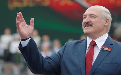 Los países bálticos vetan a Lukashenko