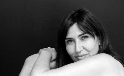 Bárbara Blasco gana el Tusquets de novela con 'Dicen los síntomas'