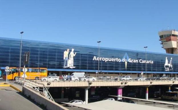 Detenidos en Gran Canaria con pasaportes falsos