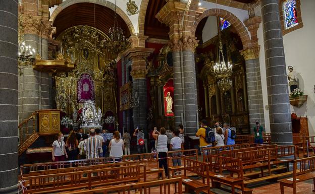 La pasión de la Fiesta del Pino este año se vive «desde casa y con el corazón»