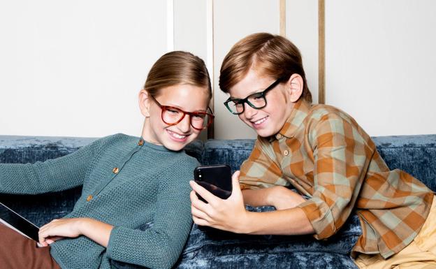 ¡Cuidando de su mirada incluso delante de las pantallas!