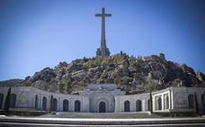 El Gobierno planea «mover algunos elementos» del Valle de los Caídos