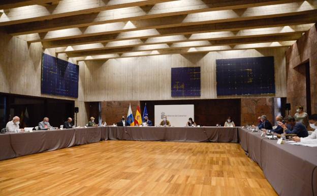 El Gobierno especifica que los 6.000 millones del plan son fondos propios