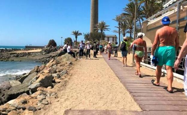 Bienvenidos a la república turístico-independiente de mi Canarias