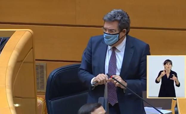 Escrivá planea venir a Canarias «quizá el 7» de octubre para evaluar la situación de los migrantes