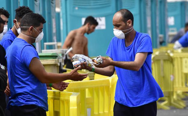 El Pacto apoya a Pestana pero critica la gestión del Estado en inmigración