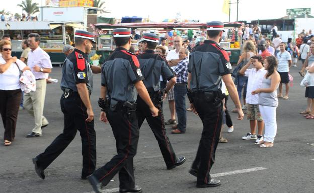 Tías pide acoger a la Policía Canaria