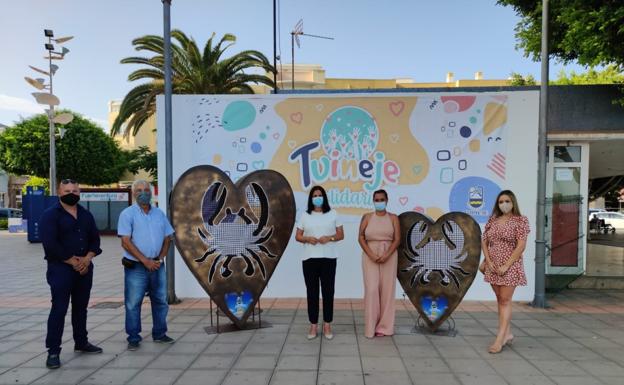 Dos corazones con cangrejos a beneficio de Asomasamen