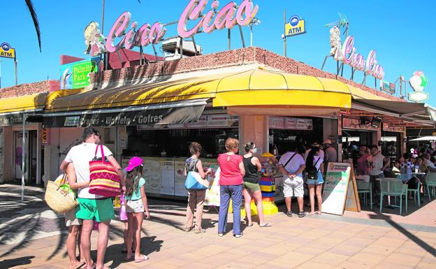 Los prórroga protege cuatro meses más a 83.500 canarios y al 70% de empresas