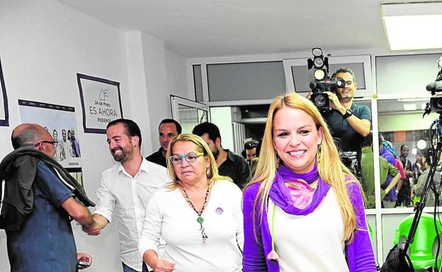 Podemos se enfrenta a unas primarias broncas para elegir a la sustituta de Noemí Santana