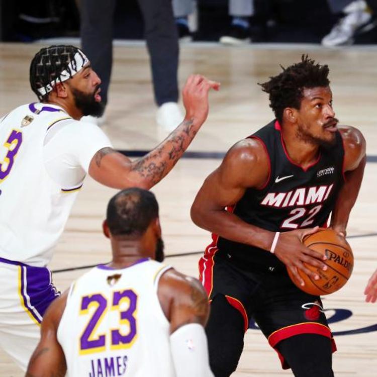 Con un Butler heroico, Miami no se rinde ante los Lakers