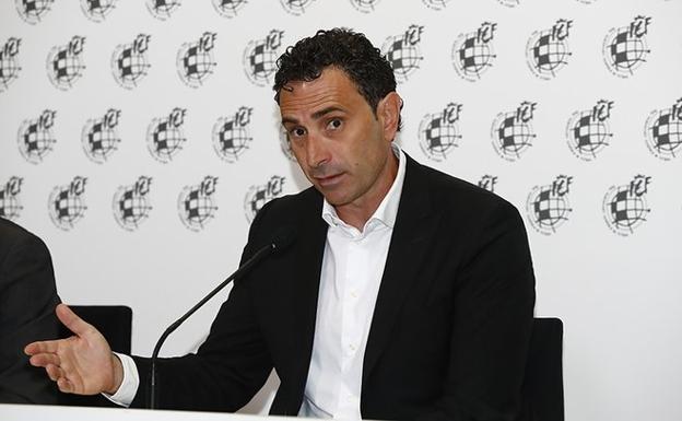 Molina renueva su contrato como director deportivo de la FEF hasta 2023
