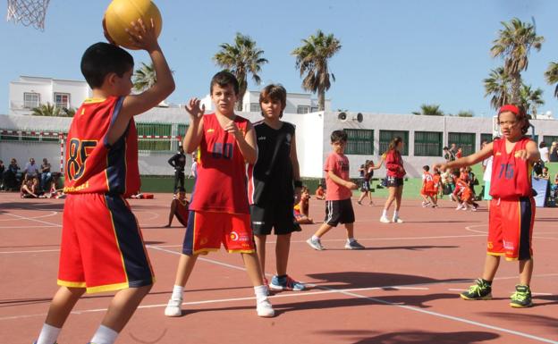 Las clubes de Tías piden retomar la actividad de las escuelas deportivas