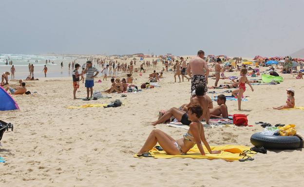 Alemania confía en levantar pronto las restricciones a Canarias