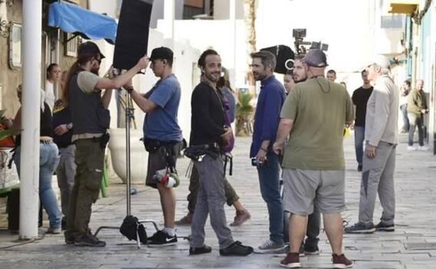 'La estrategia del pequinés', seleccionada en dos festivales en el Reino Unido