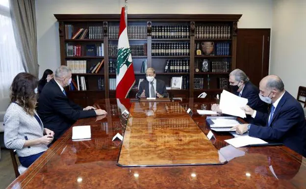 El presidente de Líbano, Michel Aoun, se reúne con el coordinador especial de la ONU para Líbano, Jan Kubis