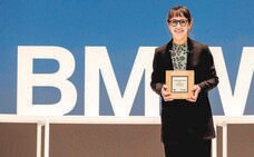 La valenciana Victoria Iranzo gana el Premio BMW de Pintura