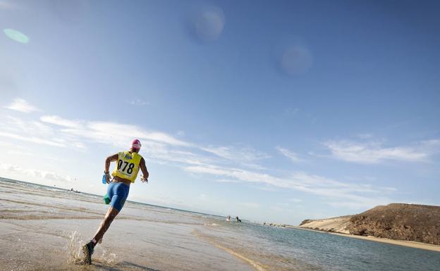 Stephen Bayliss y Bella Bayliss se proclaman campeones del mundo de en Fuerteventura