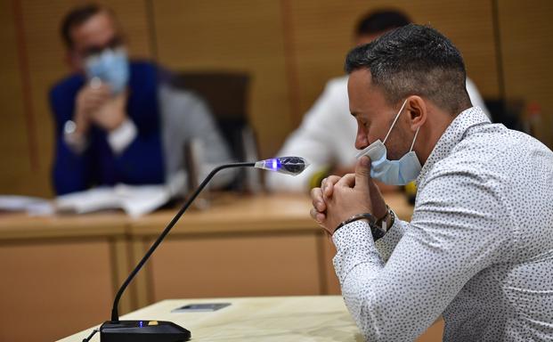 El Chupa dice que perdió la cabeza cuando vio a Lionel que «sacó su arma y me apuntó»