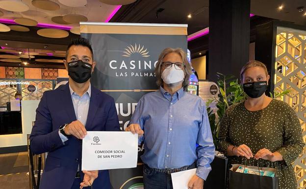 Casino Las Palmas colabora con el comedor de San Pedro
