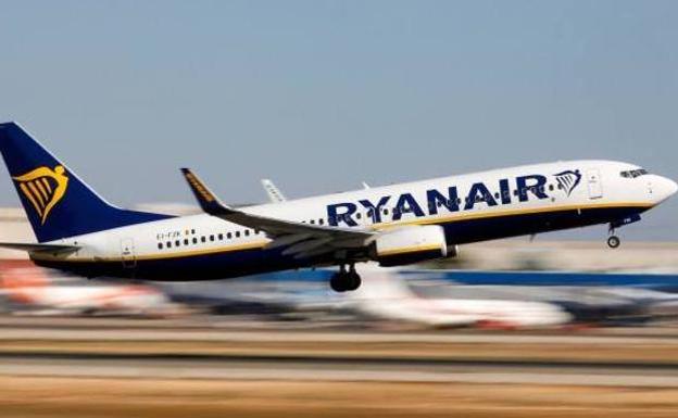 Ryanair reclama a Irlanda incluir a Canarias en la lista de destinos seguros