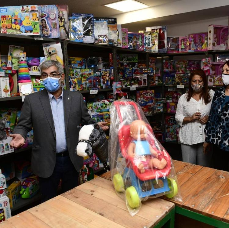 La Casa de Galicia inicia la campaña de recogida de juguetes