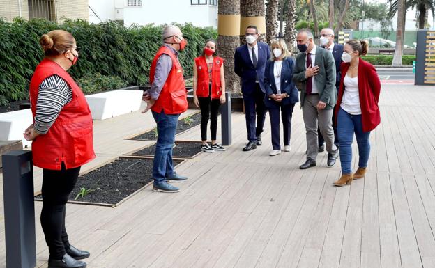 Entre 570 y 1.000 inmigrantes murieron este año intentando llegar a las islas