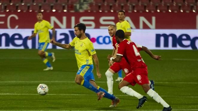 Otro desliz infantil impide la machada de la UD más coral (1-1)