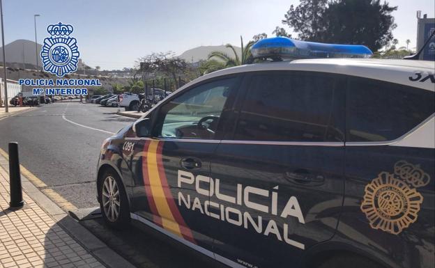 Detienen a la propietaria de dos sex shops en Tenerife por un delito contra la salud pública