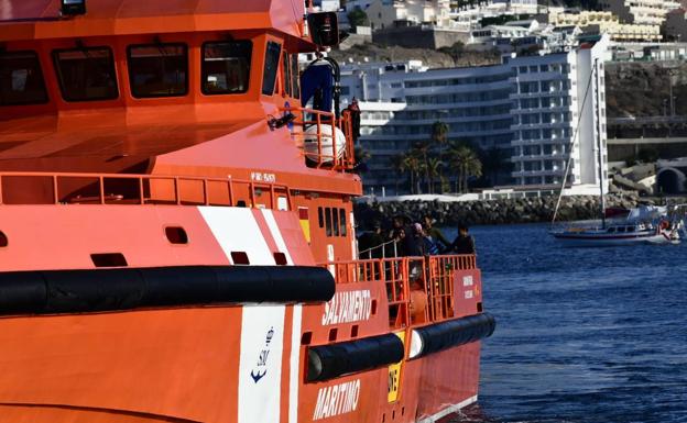 Salvamento rescata cuatro cayucos en las costas canarias
