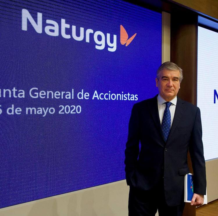 Naturgy vende su negocio de redes en Chile a la china StateGrid