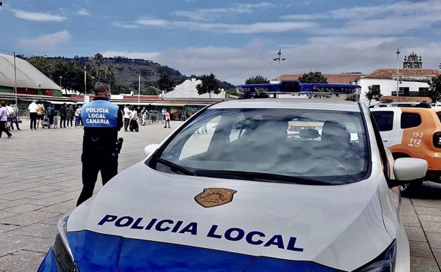 La Policía Local de La Laguna levanta 84 actas por no llevar mascarilla y 13 por 'botellón'