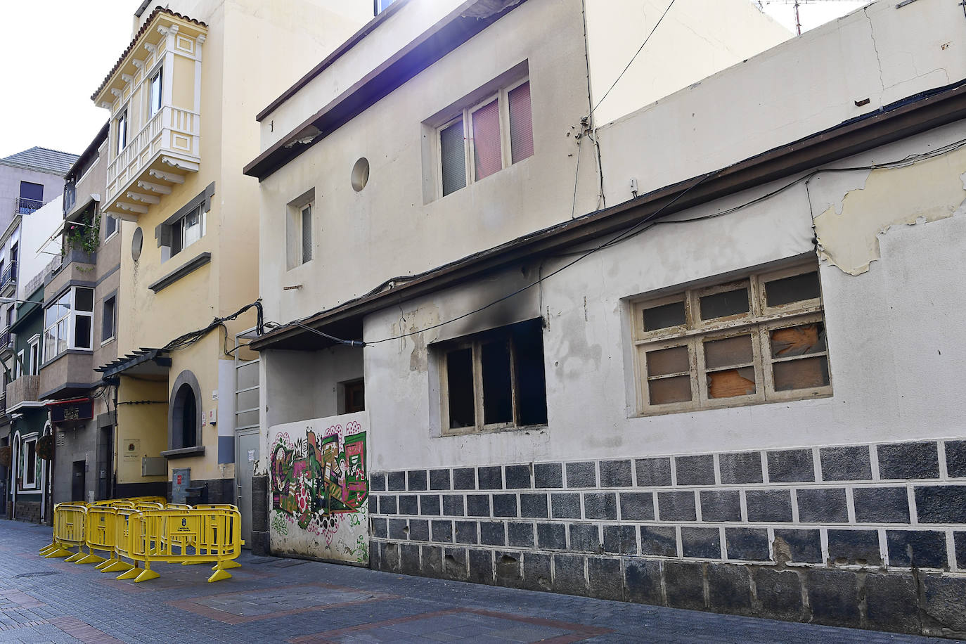 «A pesar del fuego y del humo, alguno se negaba a salir»