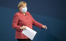 Merkel espera «un fuerte impulso de crecimiento» económico en 2021