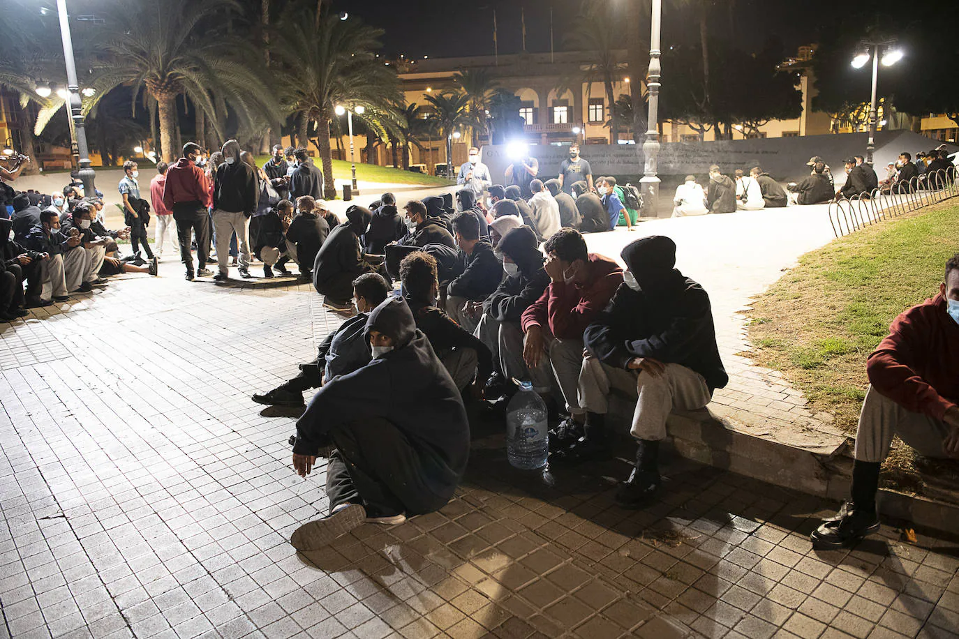 España acude a la ONU ante la presión migratoria en las Canarias