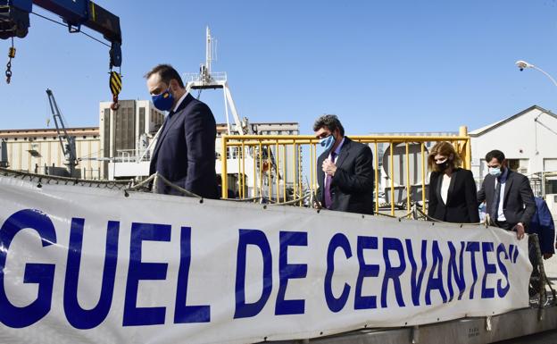 La solución del Estado al caos migratorio: 7.000 plazas en casetas en el archipiélago