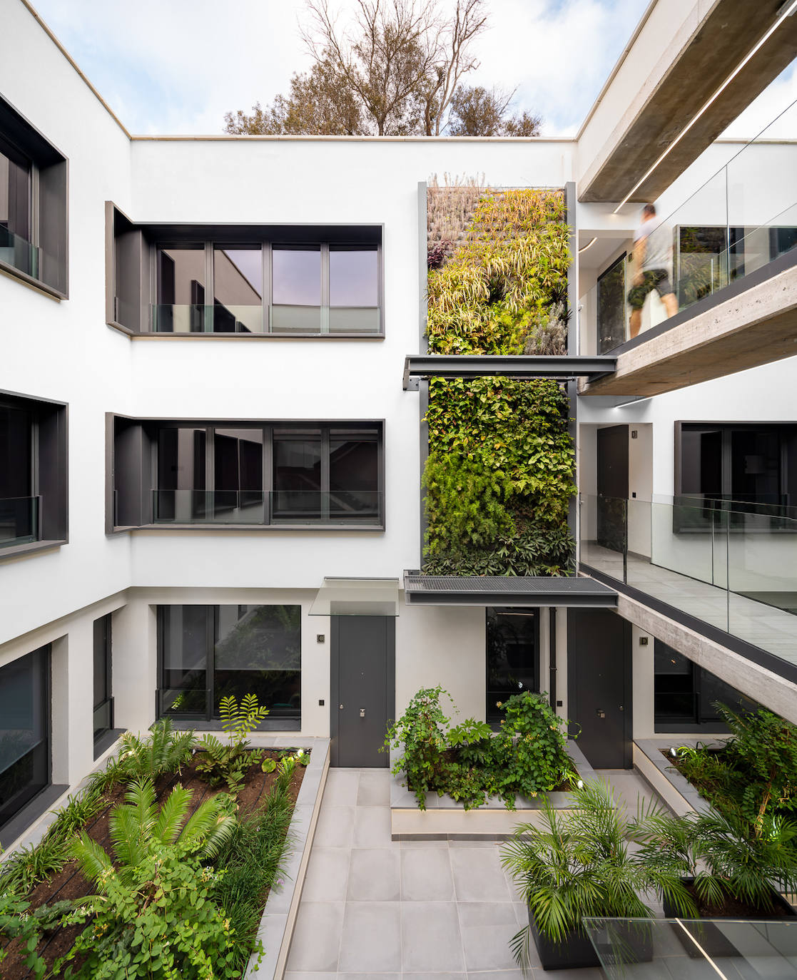 Edificios Singulares recibe el reconocimiento del Colegio de Arquitectos por su residencial Lola Massieu