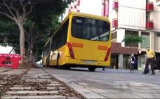 Guaguas comparte el espacio peatonal de Mesa y López como prueba para la MetroGuagua