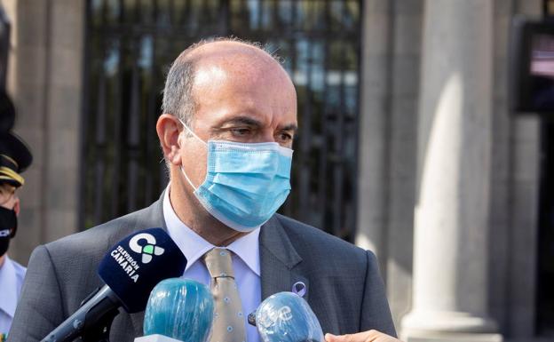 Pestana: «El drama de la inmigración son las personas que pierden la vida no la gestión»