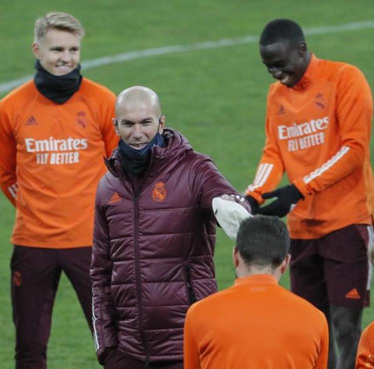 Zidane: «Las ganas en este club nunca se van a quitar»